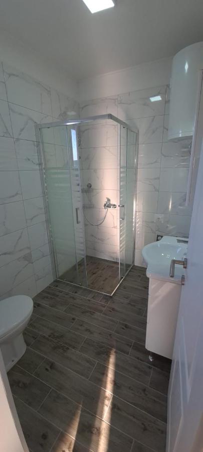 Lavanda Apartman *